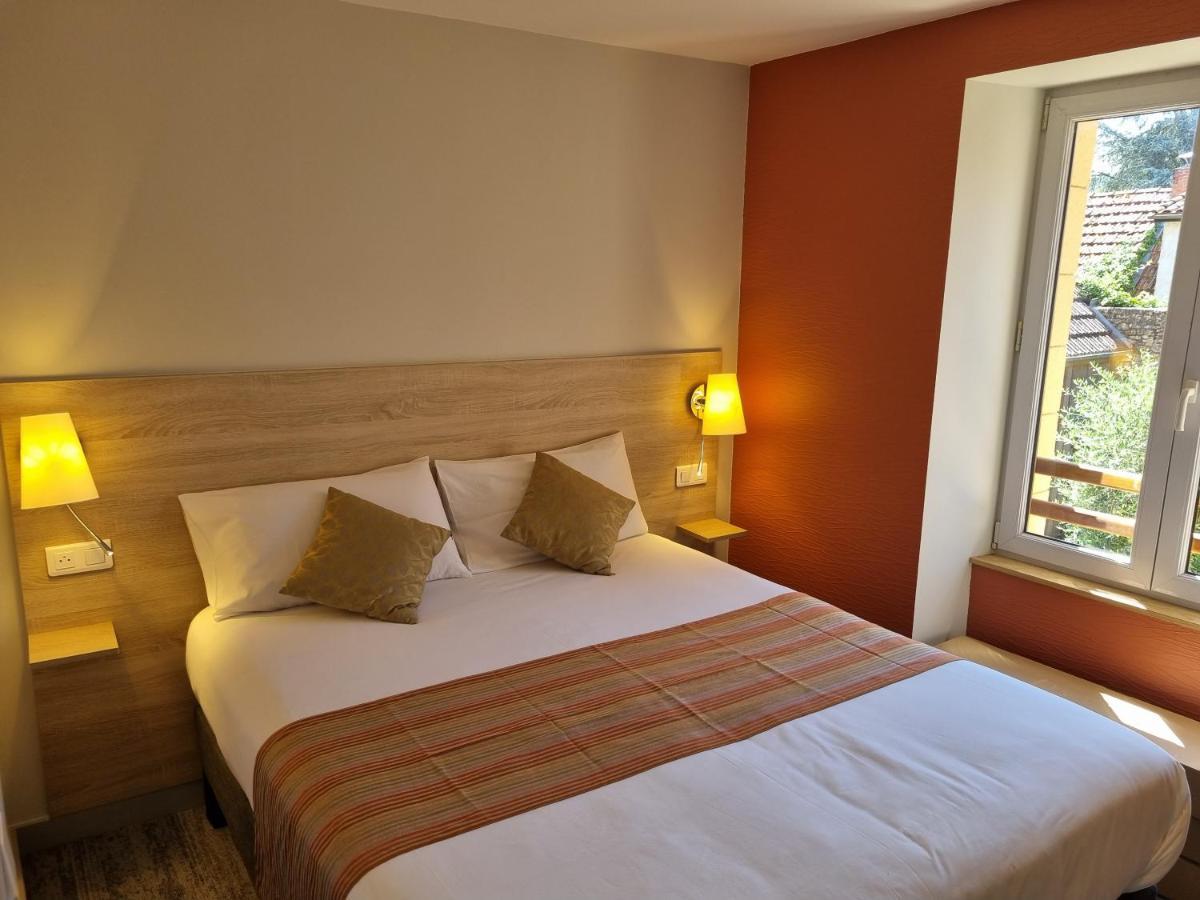 Logis Archambeau Hotel