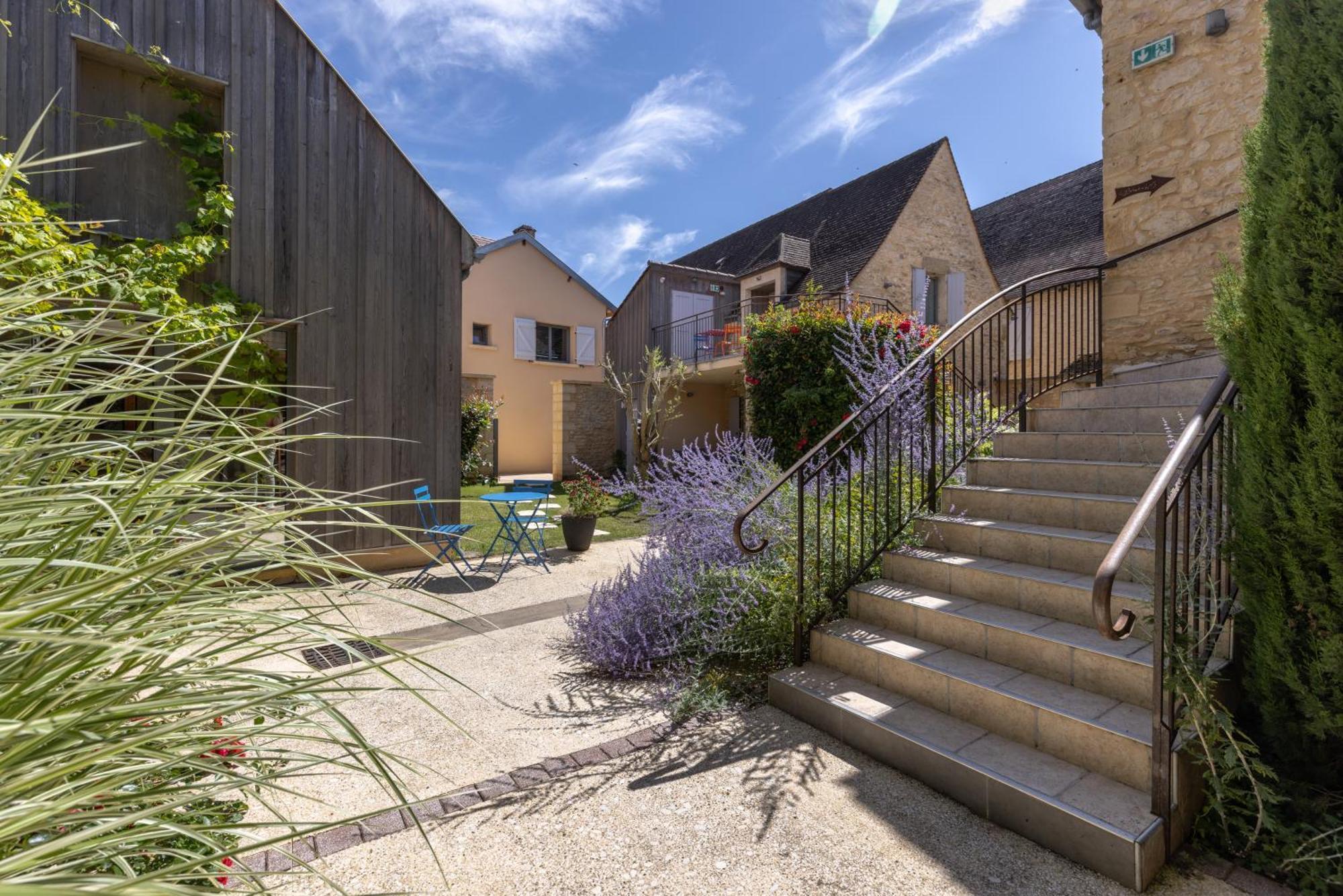 Hotel Logis Archambeau Thonac
