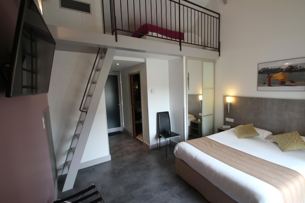Logis Archambeau 3* Thonac